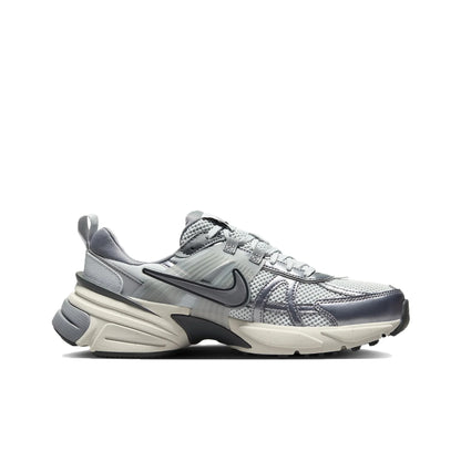 Nike V2K Run Retro-Laufschuhe mit komfortabler Dämpfung und langlebiger Konstruktion, unisex, lässiger Alltagsstil FD0736-003