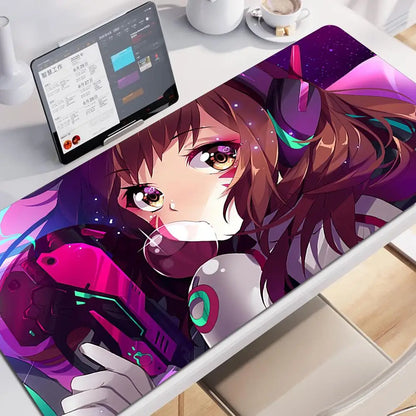 Anime-tyylinen pelityttö Overwatch -suuri hiirimatto 900x400 kannettavalle ja toimistoon, kuminen pehmeä pöytämatto, tietokoneen näppäimistölle, HD-painatus, XXL-hiirimatto