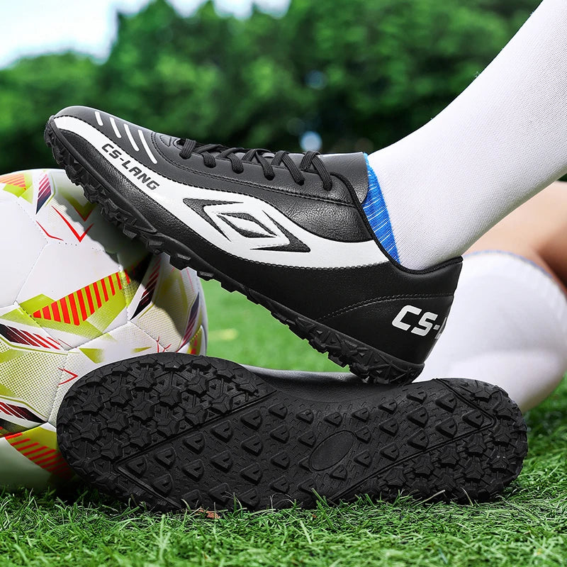 New Men’s Football Boots Grass Cleats Soccer Shoes Match Adult Indoor Ultralight Non-Slip Boys Futsal Sport Turf Comfortable
