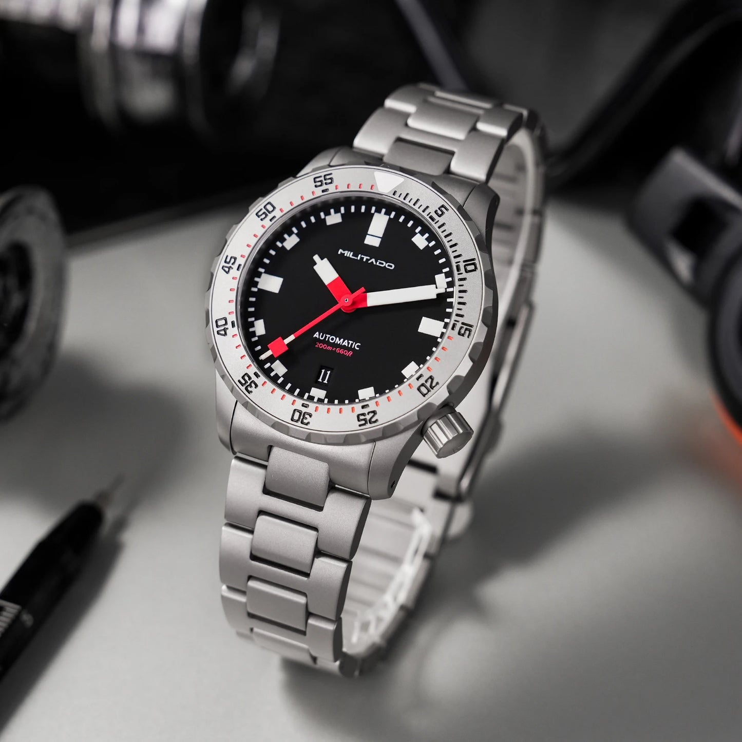 Militado ML20 39mm Men Watch PT5000 Automatic Movement Sapphire Luminova Watches Stainless Steel 200m Waterproof Wristwatch