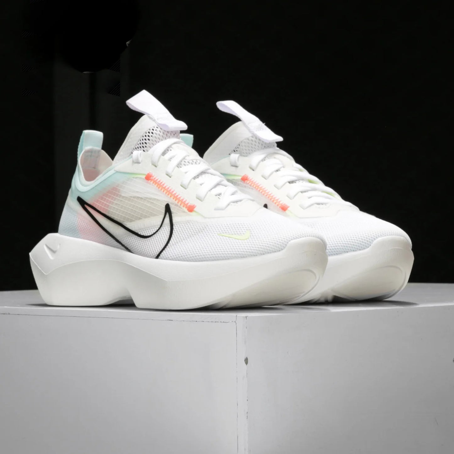 Nike Authentic VISTA LITE дамски дишащи Dad Shoes на платформа CI0905-102