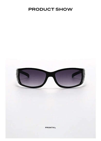 Fashion New Y2K Ladies Pattern Relief Square Small Frame Sunglasses Retro Style Elegant Summer Vacation Beach Glasses
