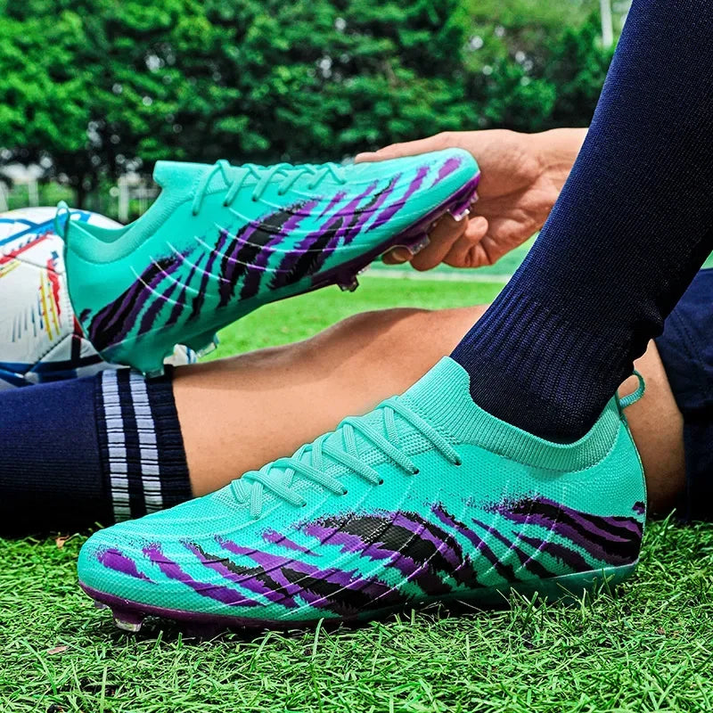 New Men's Football Boots Sport Ultralight Non-Slip Outdoor Adult Cleats Match Unisex Soccer Shoes Comfortable Grass High-Quality