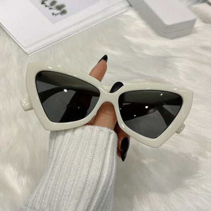New Vintage Triangle Polygon Sunglasses Women Men Vintage Glasses Retro Cat Eye Sun Glasses Female Male Eyewear Eye Glasses