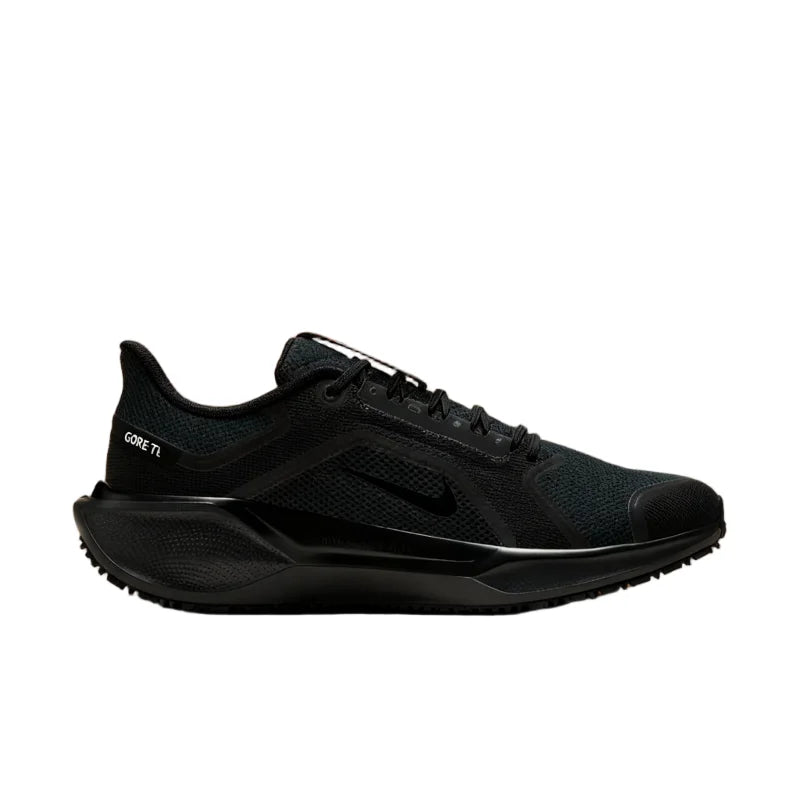 Nike Pegasus 41 GORE-TEX – wasserdichte, atmungsaktive, gepolsterte Low-Top-Laufschuhe für Herren, schwarz