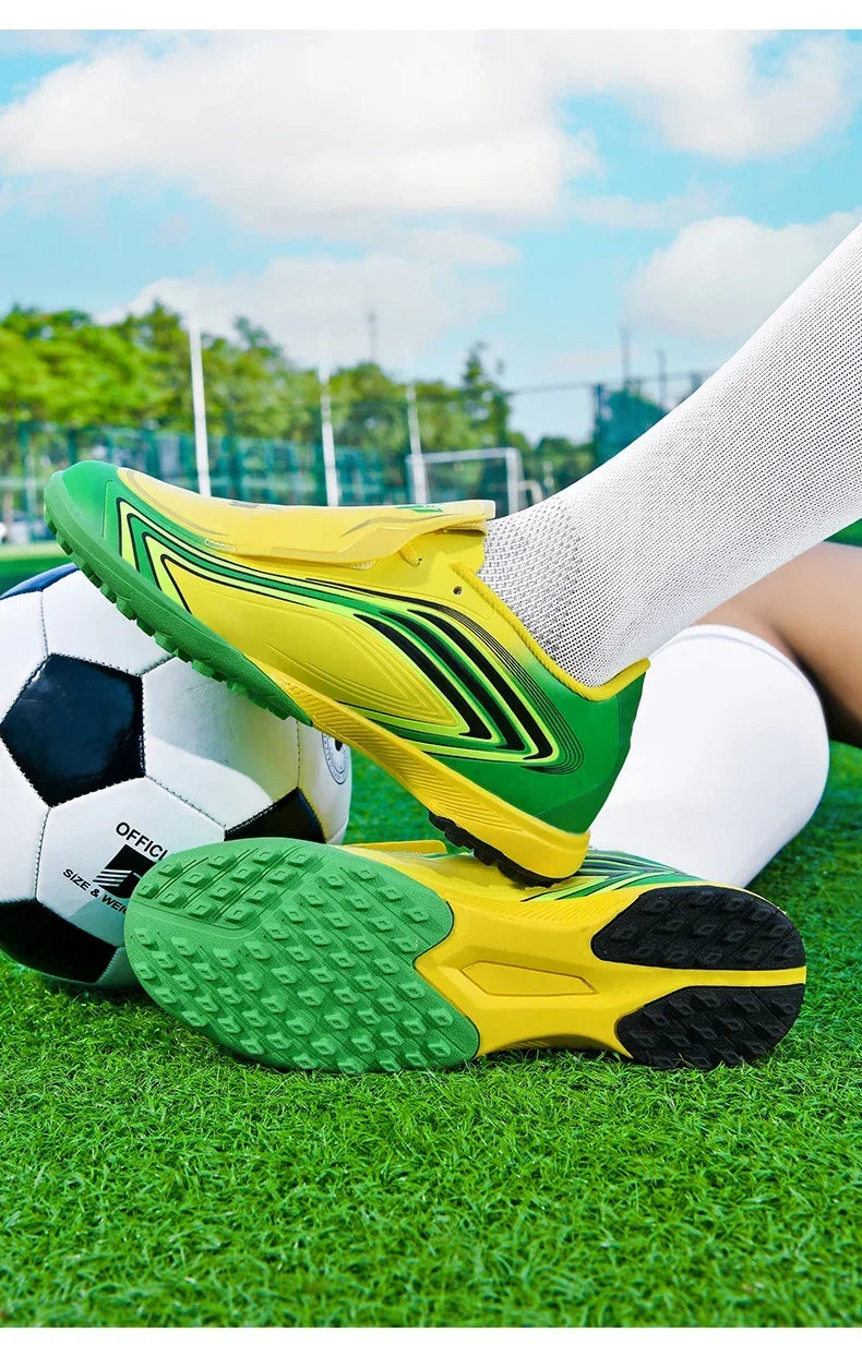 Nouvelles chaussures de football pour hommes, baskets de futsal, crampons, chaussures de football, pour terrain en herbe, montantes, pour l'extérieur, antidérapantes, pour l'intérieur, haute qualité, meilleures ventes
