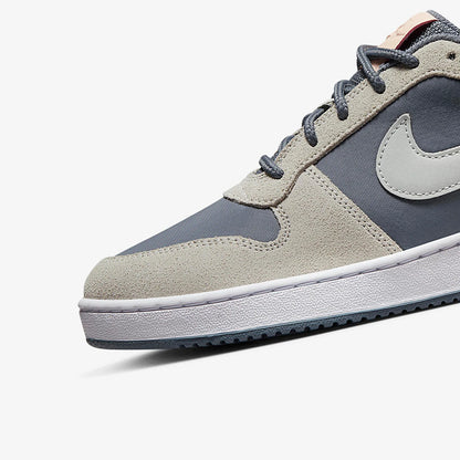 Ténis desportivos casuais de cano baixo Nike Authentic Court Borough para homem e mulher 861533-400