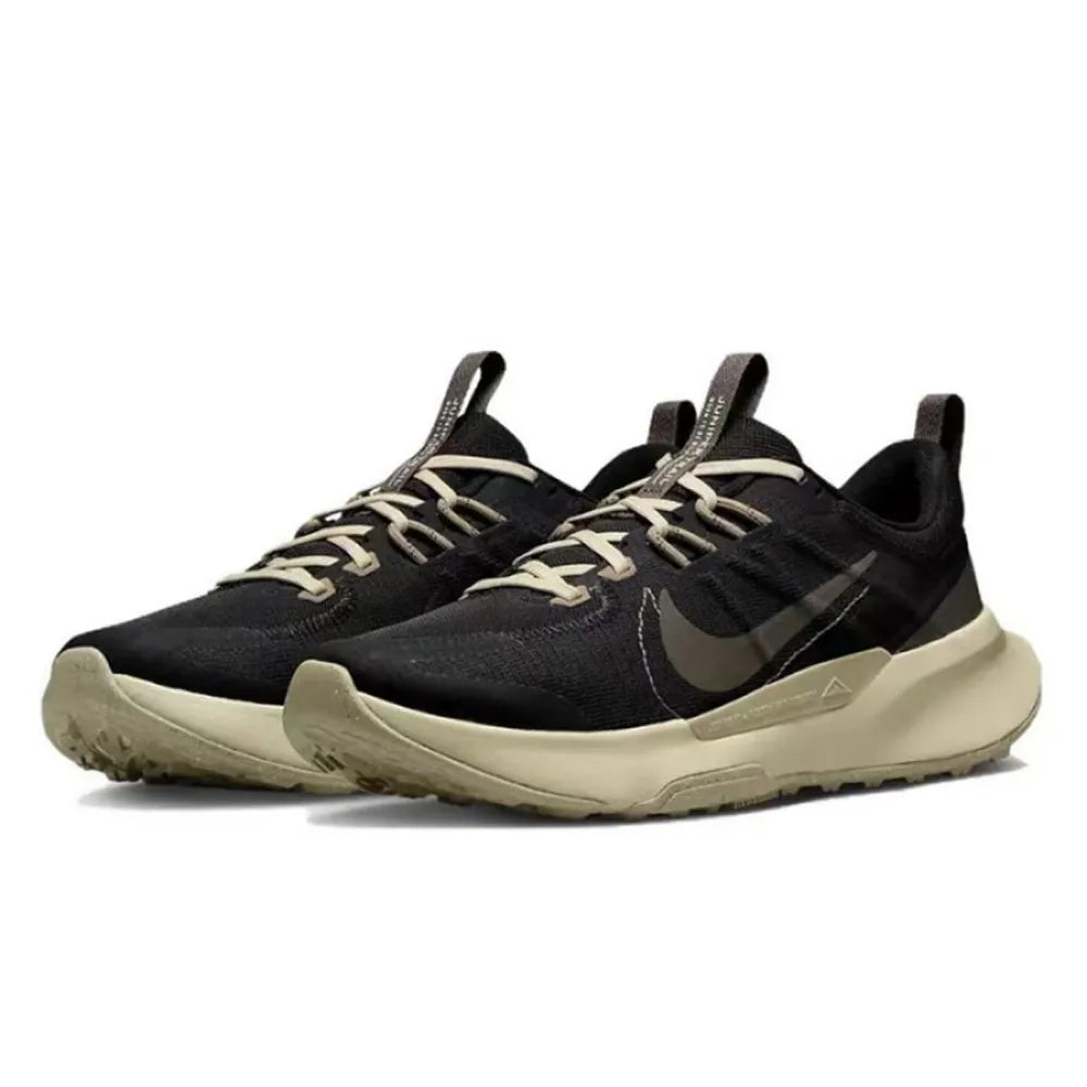 Nike JUNIPER TRAIL 2 herenschoenen: comfortabel, laag model, duurzaam en ademend; stijlvolle en veelzijdige hardloopschoenen DM0822-005