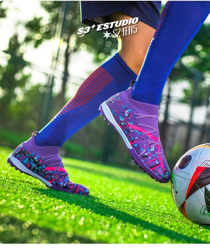 Turf Soccer Cleats Professional Men Football Boots Breathable Mesh Youth Soccer Shoes Anti-Skid Male Sneakers Society Chuteira.