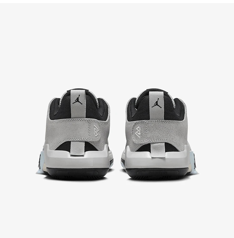 Nike hivatalos, eredeti JORDAN férfi retro párnázott Rebound kosárlabdacipő HF0452-001