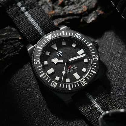 Watchdives EXD 40Mm Titanium Dive Watch Men's VH31 Sweep Quartz Watches 200 Waterproof AR Sapphire BGW9 Luminous 316L Wristwatch
