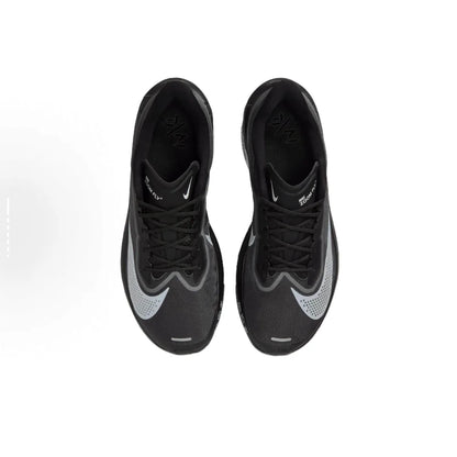 Nike Zoom Fly 6 – pohodlné nízke bežecké topánky s protisklzovou podrážkou a vysokou odolnosťou, pánske, čierne/šedé, FN8454-001