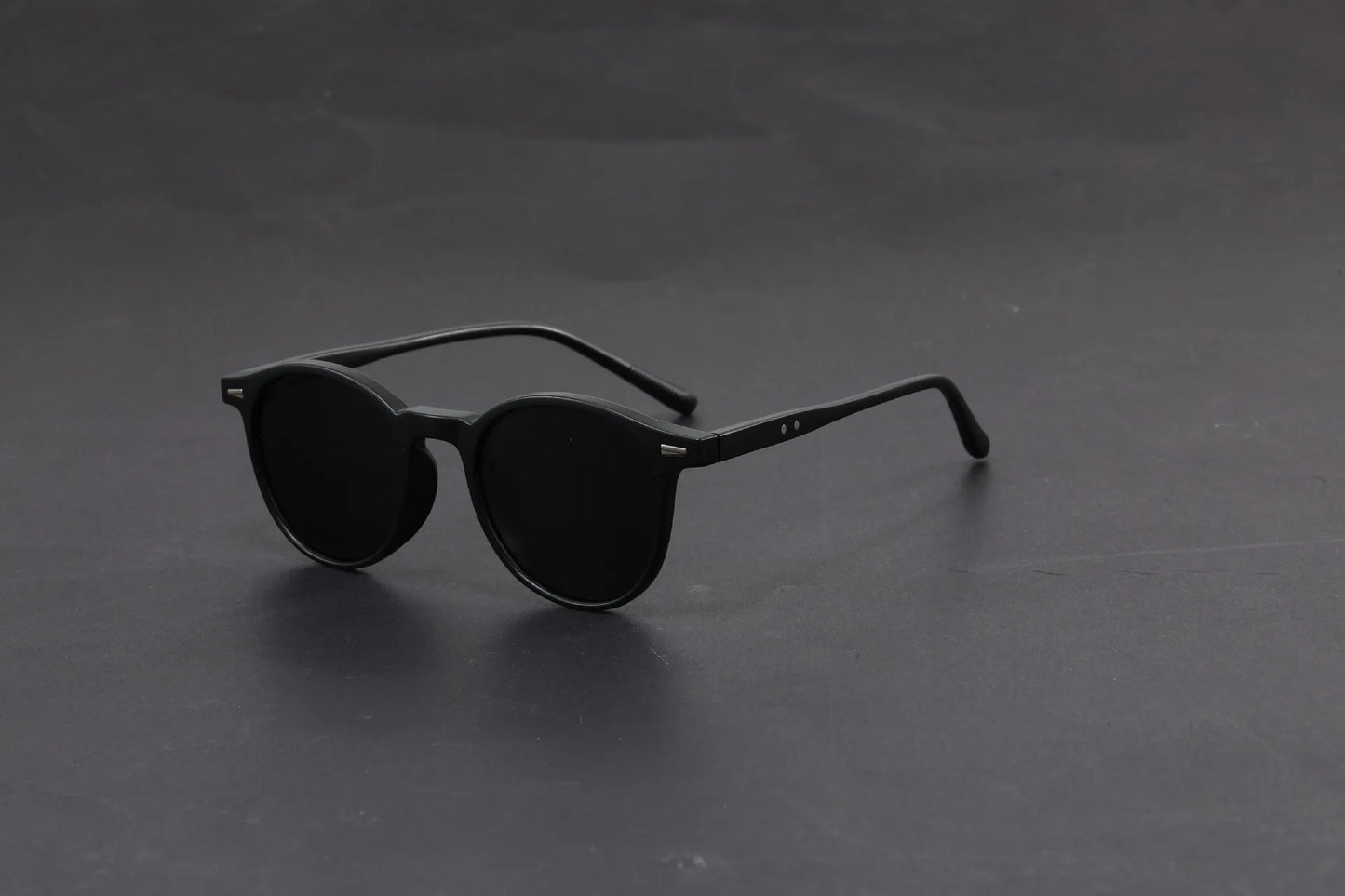 GENEVIEVE Simple Geometric Round Frame Design Women Men Polarized Sunglasses UV Protection Customizable Prescription 1080