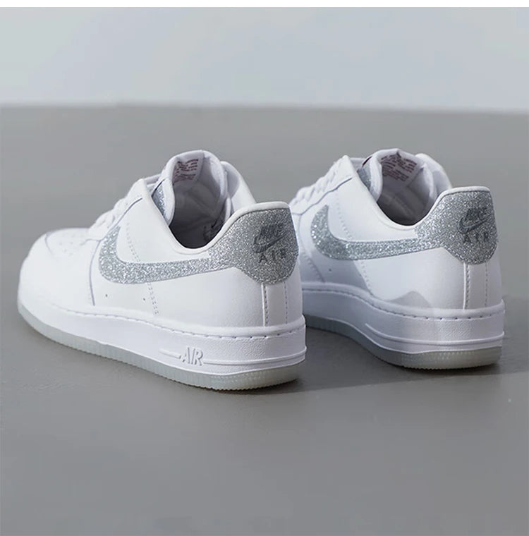 Ténis casuais minimalistas clássicos para mulher, novos e genuínos da Nike, modelo HQ3461-191