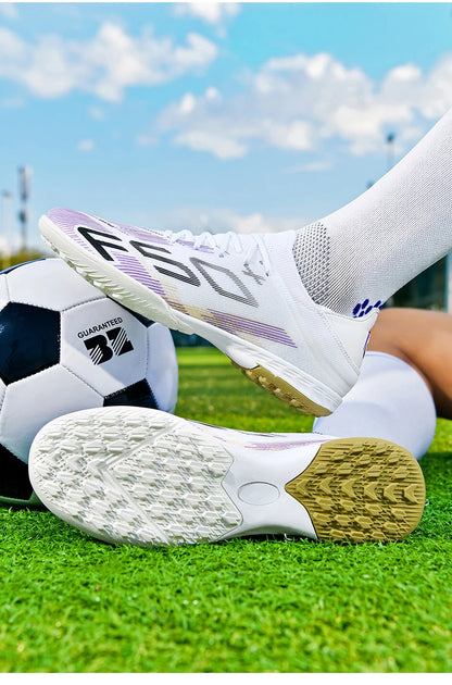 Nouvelles chaussures de football pour hommes, antidérapantes, pour futsal en salle, crampons pour terrain gazonné, baskets de haute qualité, modèle haut de gamme, très vendues, pour l'extérieur