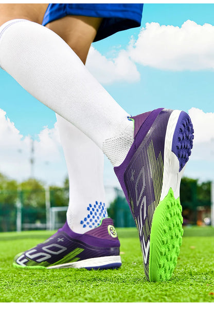 Nuove scarpe da calcio da uomo con tacchetti per erba, comode scarpe da futsal per turf, scarpe sportive ultraleggere FG antiscivolo indoor per adulti