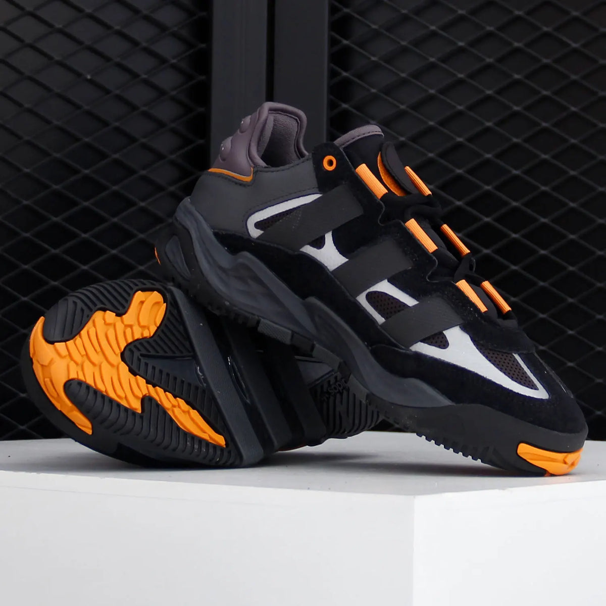 Adidas Originals NITEBALL Baskets décontractées classiques unisexes FW2478