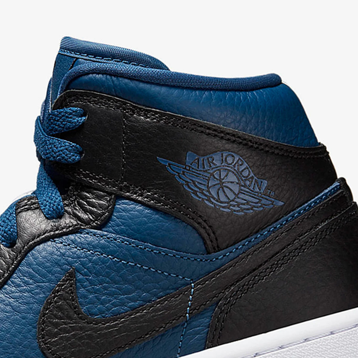 Nike originele Jordan 1 Mid SE damesschoenen met contrasterende inzetstukken DR0501-401