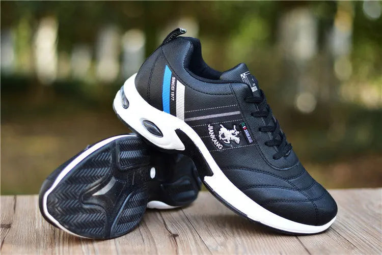 Men's leather sneakers Casual versatile shoes Outdoor non slip running footwear Fashion men's board shoes Zapatos Homme