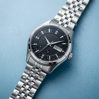 Mechanische Automatikuhr für Herren von Orient mit Doppelkalender (Datum und Wochentag), Kristallindexen und Edelstahlarmband – Armbanduhr im Business-Stil