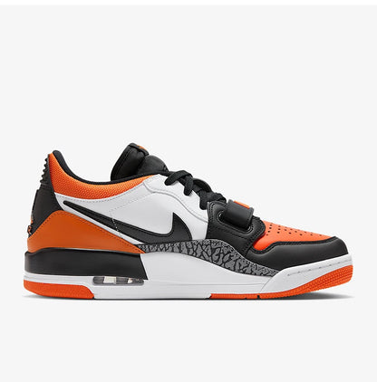 Nike Original Jordan Herren-Basketballschuhe mit Air-Dämpfung CD7069-118