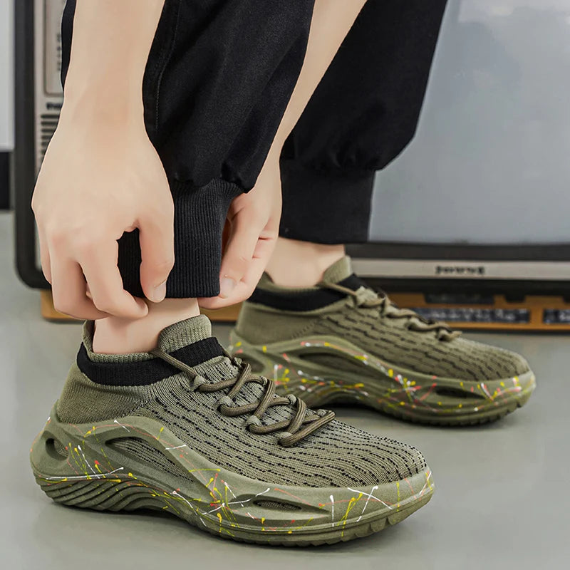 Men Sports Shoes Soft Light Mesh Thick Sole Anti Slip Tennis Shoes Spring New Fashion Lace Up Outdoor Fitness Running Shoes