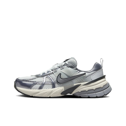 Nike V2K Run Retro-Laufschuhe mit komfortabler Dämpfung und langlebiger Konstruktion, unisex, lässiger Alltagsstil FD0736-003