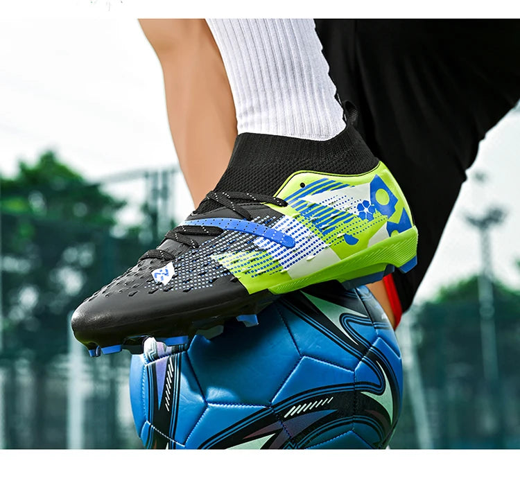 Football Boots Men Professional Soccer Shoes Sneakers Field Long Spikes Outdoor Competition Non-Slip Comfortable Training Shoes