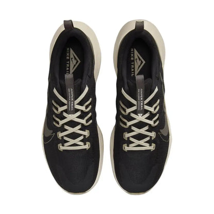 Nike JUNIPER TRAIL 2 herenschoenen: comfortabel, laag model, duurzaam en ademend; stijlvolle en veelzijdige hardloopschoenen DM0822-005