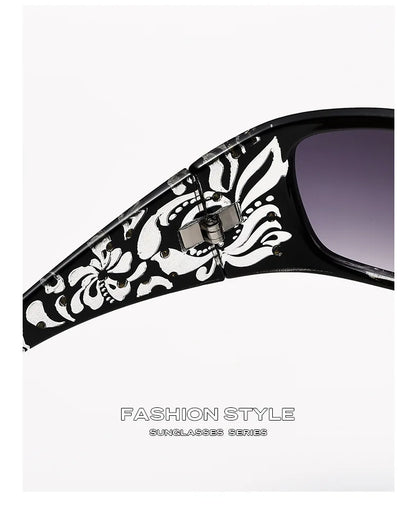 Fashion New Y2K Ladies Pattern Relief Square Small Frame Sunglasses Retro Style Elegant Summer Vacation Beach Glasses