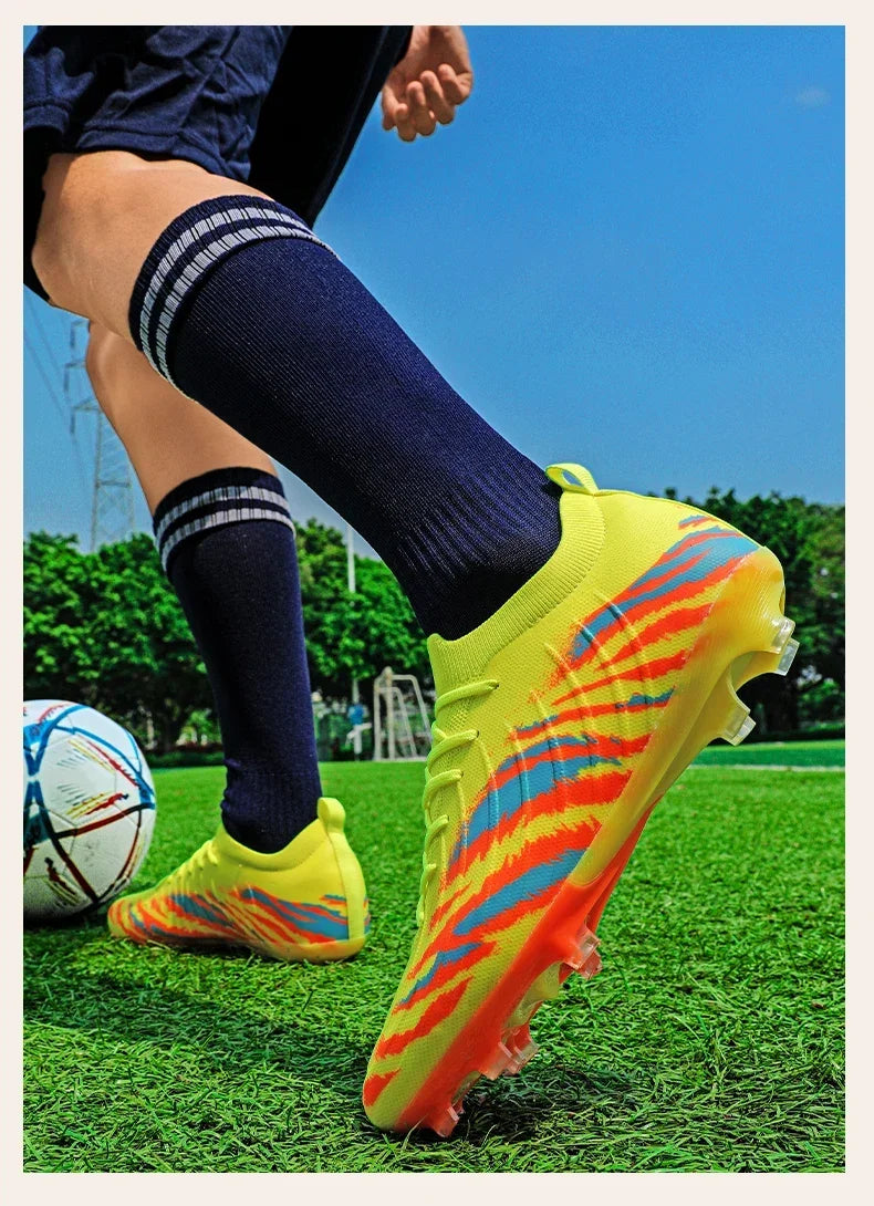 New Men’s Match Unisex Soccer Shoes Outdoor Adult Cleats Ultralight Football Boots Sport Non-Slip Comfortable Grass High-Quality