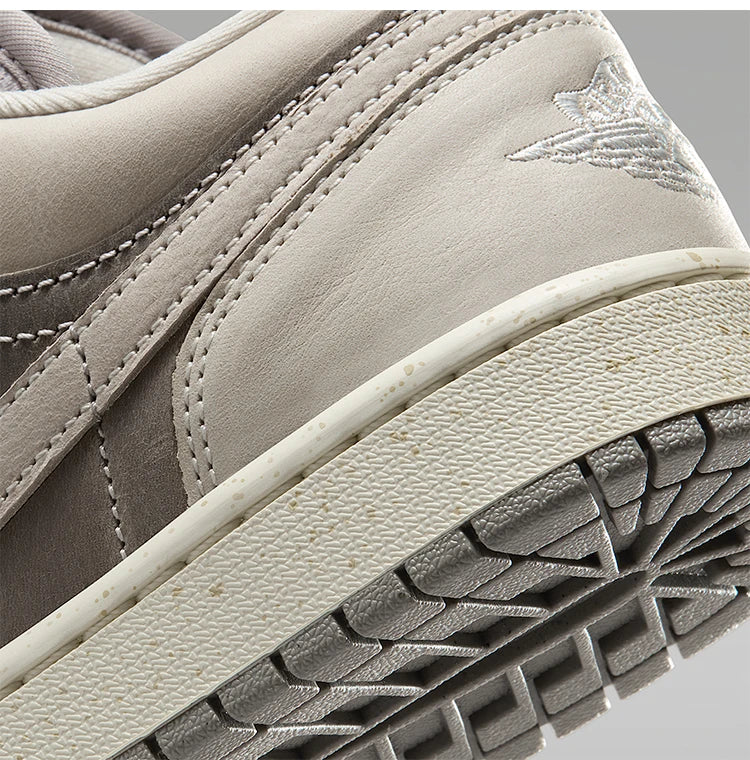 Ténis de basquetebol Nike JORDAN genuínos para homem, de cano baixo, com atacadores, resistentes ao desgaste e com amortecimento de impacto IB7011-001