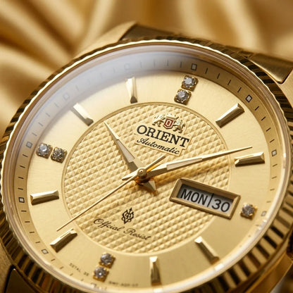 Mechanische Automatikuhr für Herren von Orient mit Doppelkalender (Datum und Wochentag), Kristallindexen und Edelstahlarmband – Armbanduhr im Business-Stil
