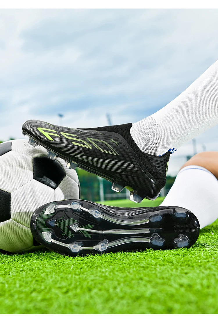 Nuove scarpe da calcio da uomo con tacchetti per erba, comode scarpe da futsal per turf, scarpe sportive ultraleggere FG antiscivolo indoor per adulti