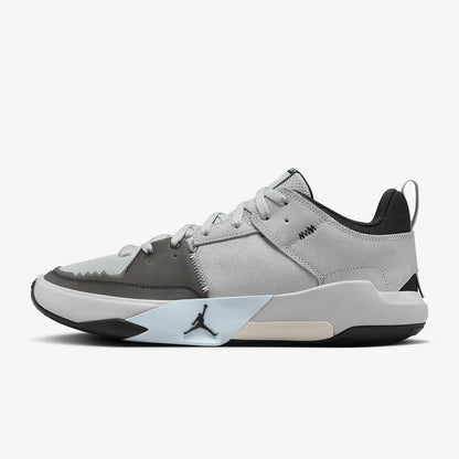 Nike hivatalos, eredeti JORDAN férfi retro párnázott Rebound kosárlabdacipő HF0452-001