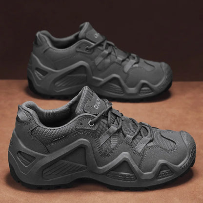 Sneakers da uomo alla moda per l’outdoor, scarpe da trekking di nuovi designer, scarpe da passeggio traspiranti mimetiche da uomo, scarpe da arrampicata per coppie