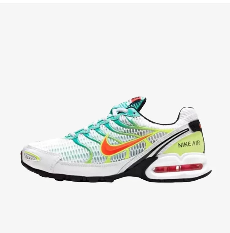 Ténis de corrida Nike Authentic para mulher com amortecimento a ar CW5607-100