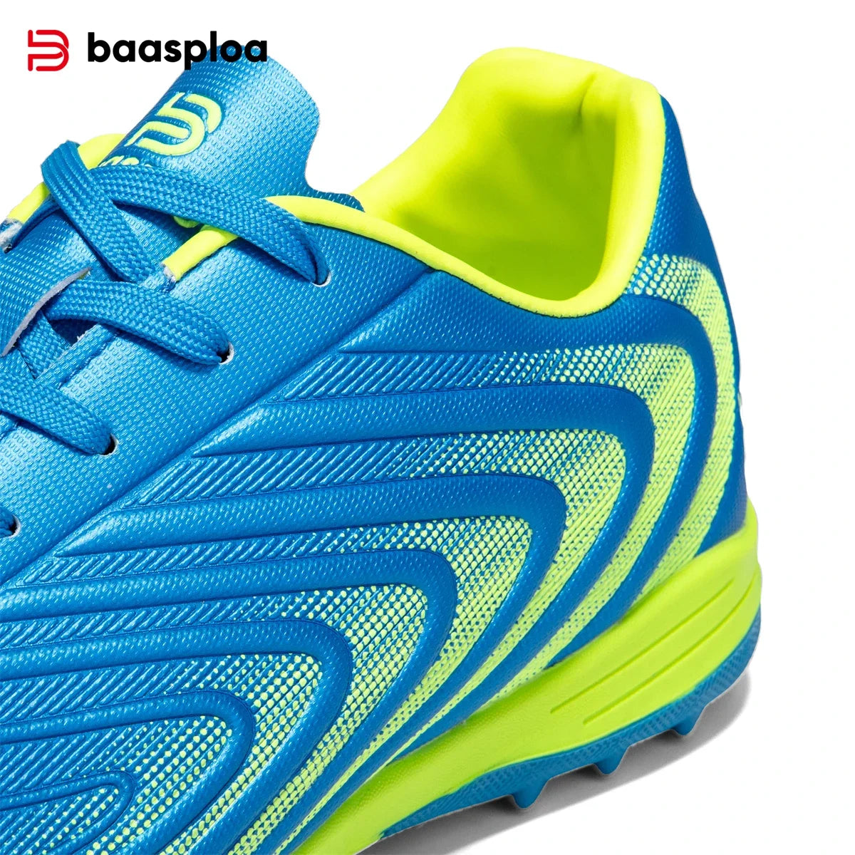 Baasploa Men's Professional Soccer Shoes Outdoor Anti-Slip Training Sport Shoes Male Light Leather Football Boots Chuteira Campo