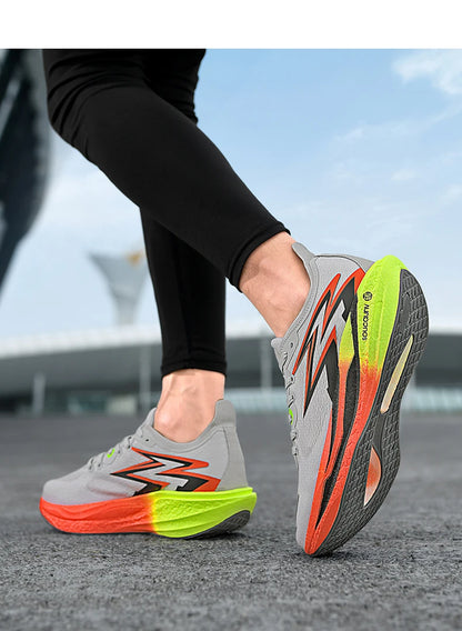 Ténis de Corrida NOVOS com Placa de Carbono para Maratona, Homem e Mulher, Desportivos, Respiráveis, Leves, Confortáveis, Antiderrapantes e Casuais