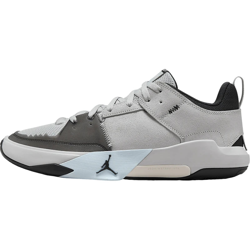 Nike hivatalos, eredeti JORDAN férfi retro párnázott Rebound kosárlabdacipő HF0452-001